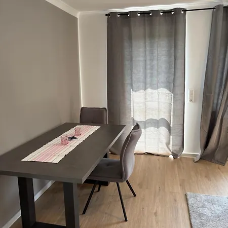 Haus Einruhr Appartamento